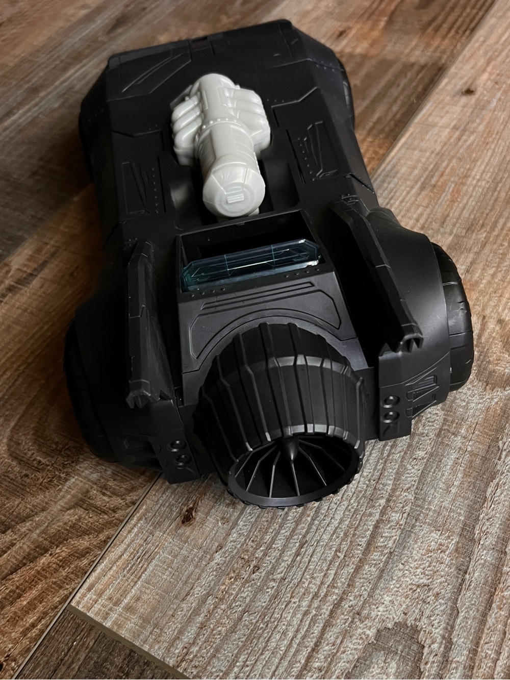 DC Comics Batman Tech Defender Batmobile Transforming Vehicle Blaster Launcher - Picture 4 of 4